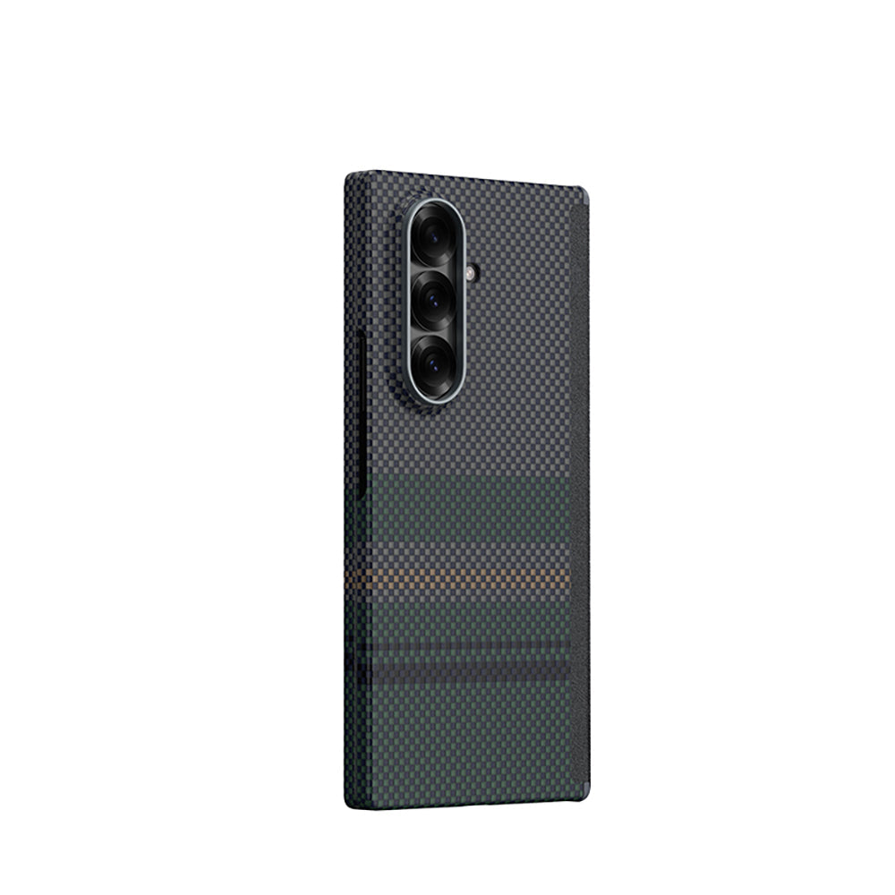 Galaxy Z Fold 7 Kılıf M-safe Şarj Özellikli Karbon Fiber Tasarımlı Benks Aurora ArmorAir Kevlar Kapak - Görsel 2