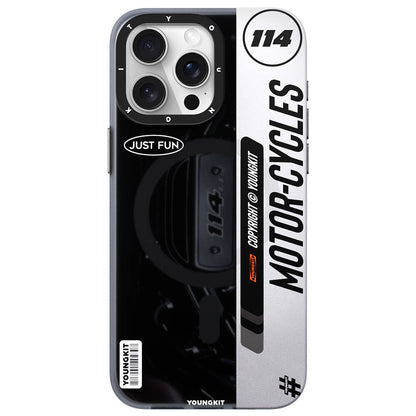 Apple iPhone 14 Pro Kılıf M-safe Şarj Özellikli Youngkit Motorcycle Legend Serisi Kapak - Görsel 3