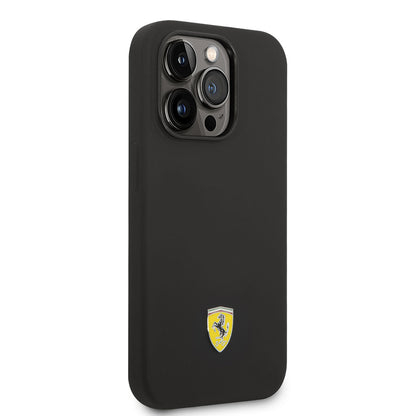 Apple iPhone 14 Pro Max Kılıf Ferrari M-safe Şarj Özellikli Silikon Metal Logo Dizayn Kapak - Görsel 2