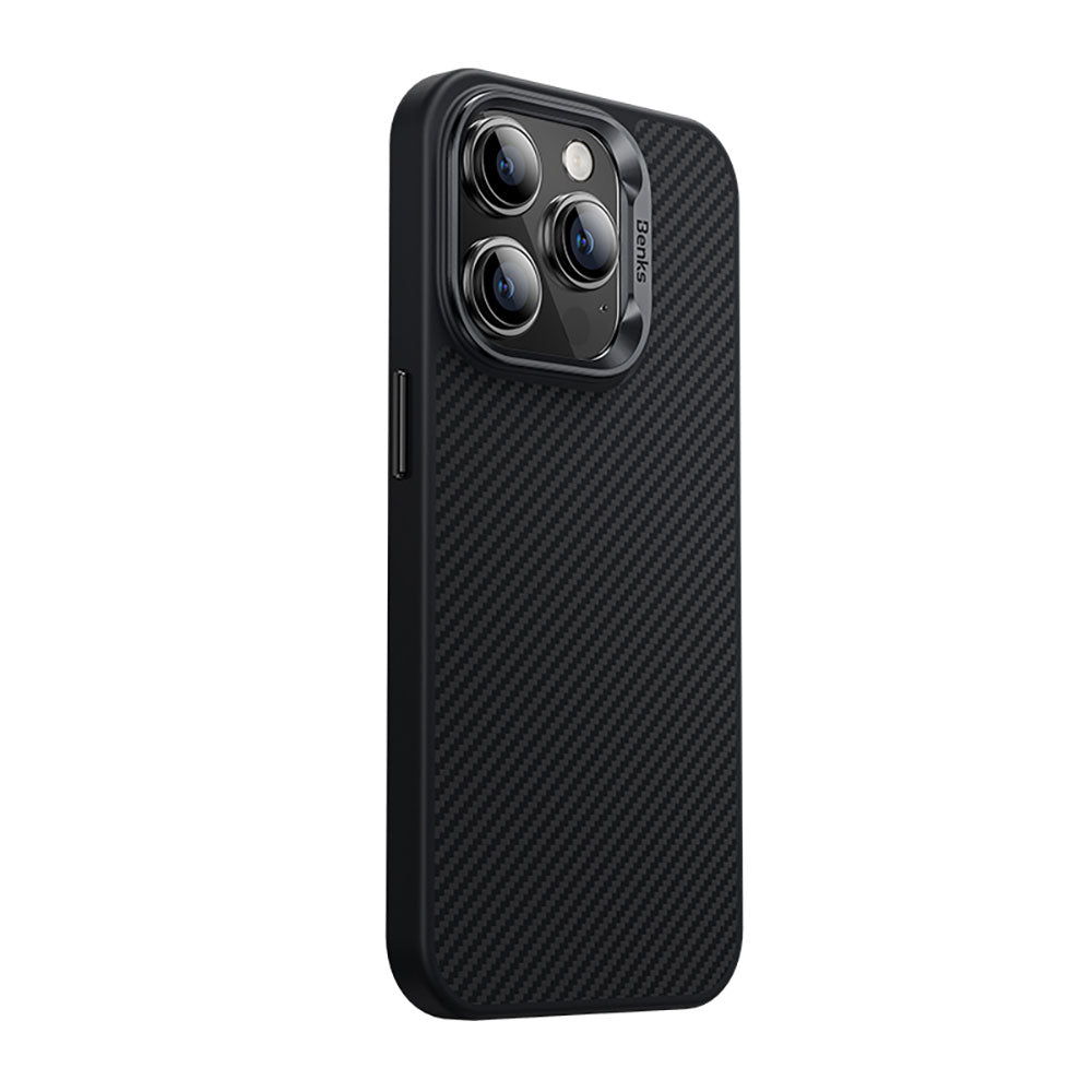 Apple iPhone 15 Pro Kılıf Karbon Fiber M-safe Şarj Özellikli Benks Hybrid ArmorPro 600D Kevlar Kapak - Görsel 2
