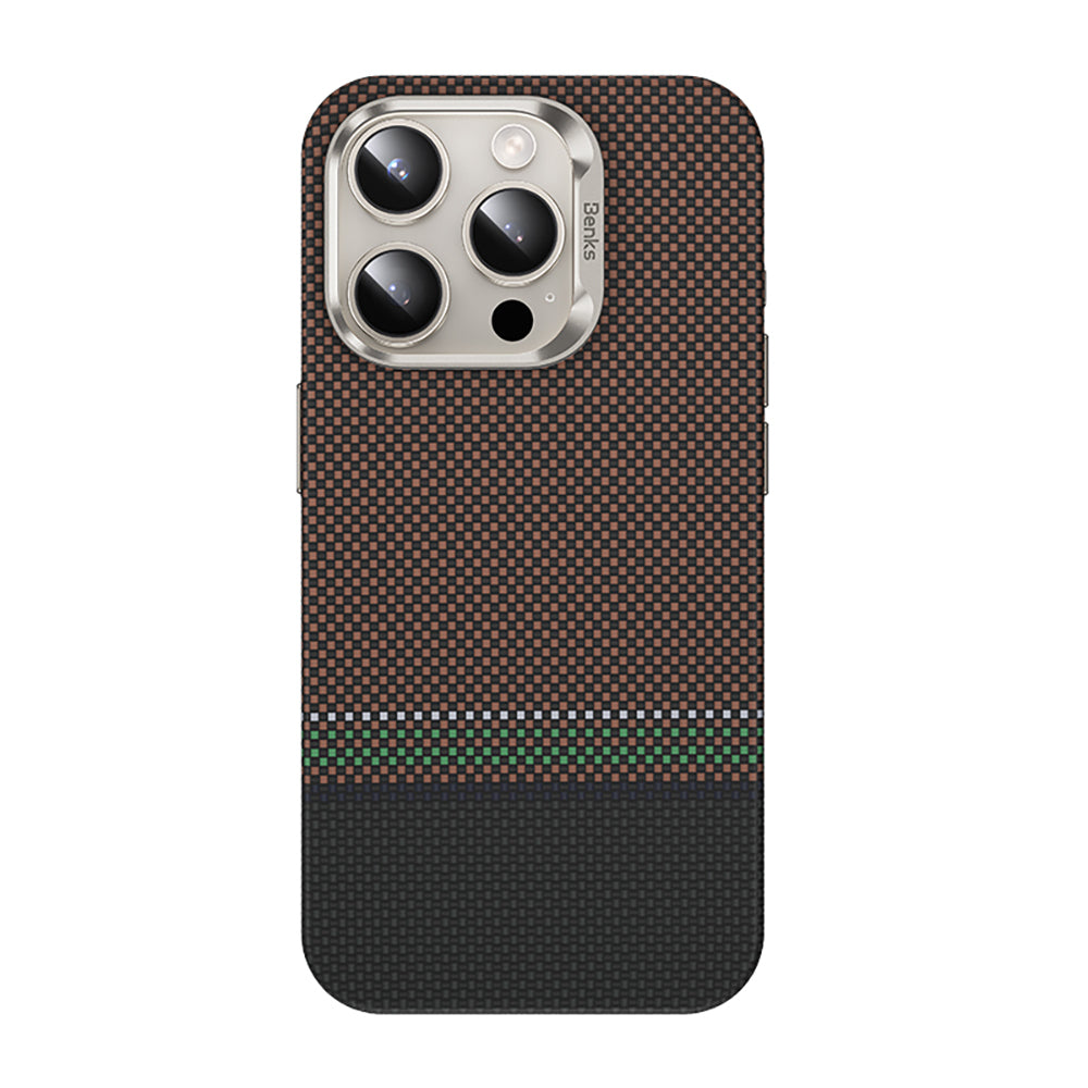 Apple iPhone 15 Pro Kılıf M-safe Şarj Özellikli Karbon Fiber Tasarımlı Benks Prestige ArmorPro Kevlar Kapak - Görsel 2