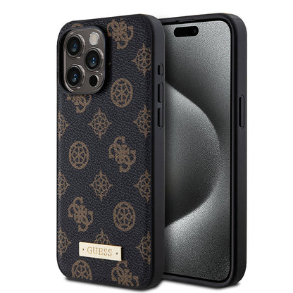 Apple iPhone 15 Pro Max Kılıf Guess M-safe Şarj Özellikli PU Deri Desenli Metal Plaka Logolu Kapak