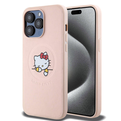 Apple iPhone 15 Pro Max Kılıf Hello Kitty Orjinal Lisanslı M-safe Şarj Özellikli Baskı Logolu Uyuyan Kitty Deri Kapak - Görsel 3