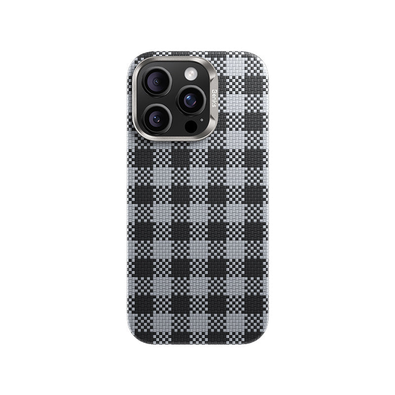 Apple iPhone 15 Pro Max Kılıf M-safe Şarj Özellikli Ekose Tasarımlı Benks ArmorVichy Kevlar Kapak - Görsel 3