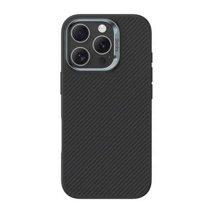 Apple iPhone 16 Pro Kılıf Karbon Fiber M-safe Şarj Özellikli Benks Hybrid ArmorPro 600D Kevlar Kapak