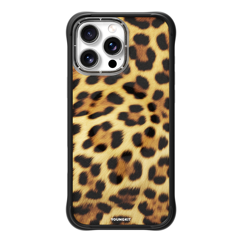Apple iPhone 16 Pro Kılıf M-safe Şarj Özellikli Youngkit Leopard Serisi Kapak - Görsel 3