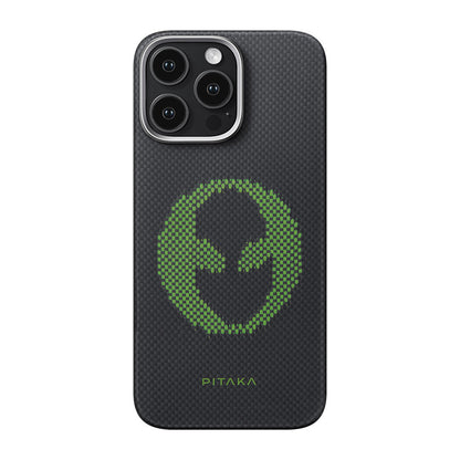 Apple iPhone 16 Pro Kılıf M-safe Şarj Özellikli Lumintex Teknolojili Fosforlu Aramid Fiber Pitaka Tactile Woven Aries Serisi Alien Kapak - Görsel 2
