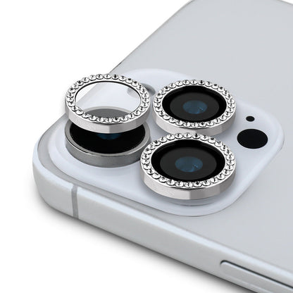 Apple iPhone 16 Pro Max Guess Orjinal Lisanslı Rhinestone Taşlı Lens Koruyucu - Görsel 3
