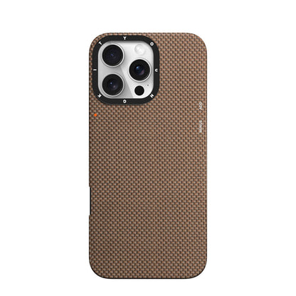 Apple iPhone 16 Pro Max Kılıf M-safe Şarj Özellikli Aramid Fiber Youngkit 1500D Kevlar Extreme Wing Titanyum-Gold Serisi Kapak - Görsel 2