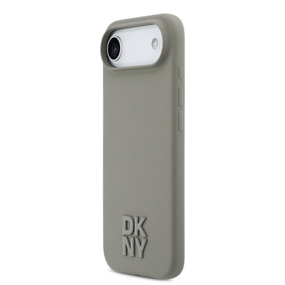 Apple iPhone 17 Air Kılıf DKNY Orjinal Lisanslı M-safe Şarj Özellikli Metal Logolu Silikon Kapak - Görsel 9