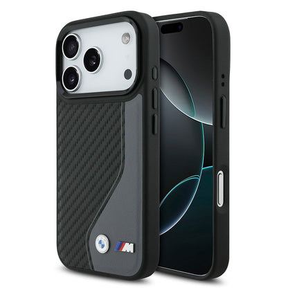 Apple iPhone 17 Pro Kılıf BMW Orjinal Lisanslı M-safe Şarj Özellikli Metal BMW ve M Logolu PU Karbon Tasarımlı Kapak - Görsel 3