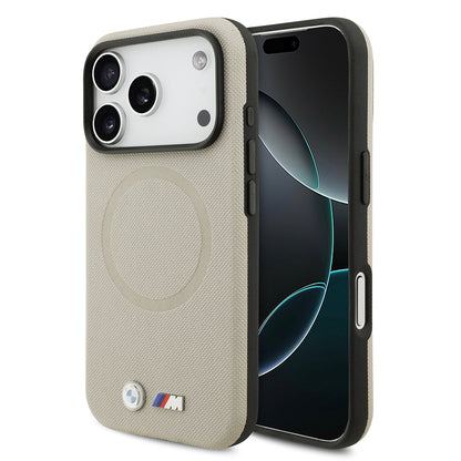 Apple iPhone 17 Pro Kılıf BMW Orjinal Lisanslı M-safe Şarj Özellikli Metal Logolu Delikli M Dizayn Deri Kapak - Görsel 3