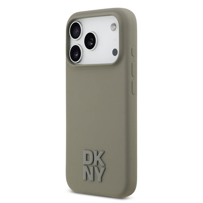Apple iPhone 17 Pro Kılıf DKNY Orjinal Lisanslı M-safe Şarj Özellikli Metal Logolu Silikon Kapak - Görsel 9