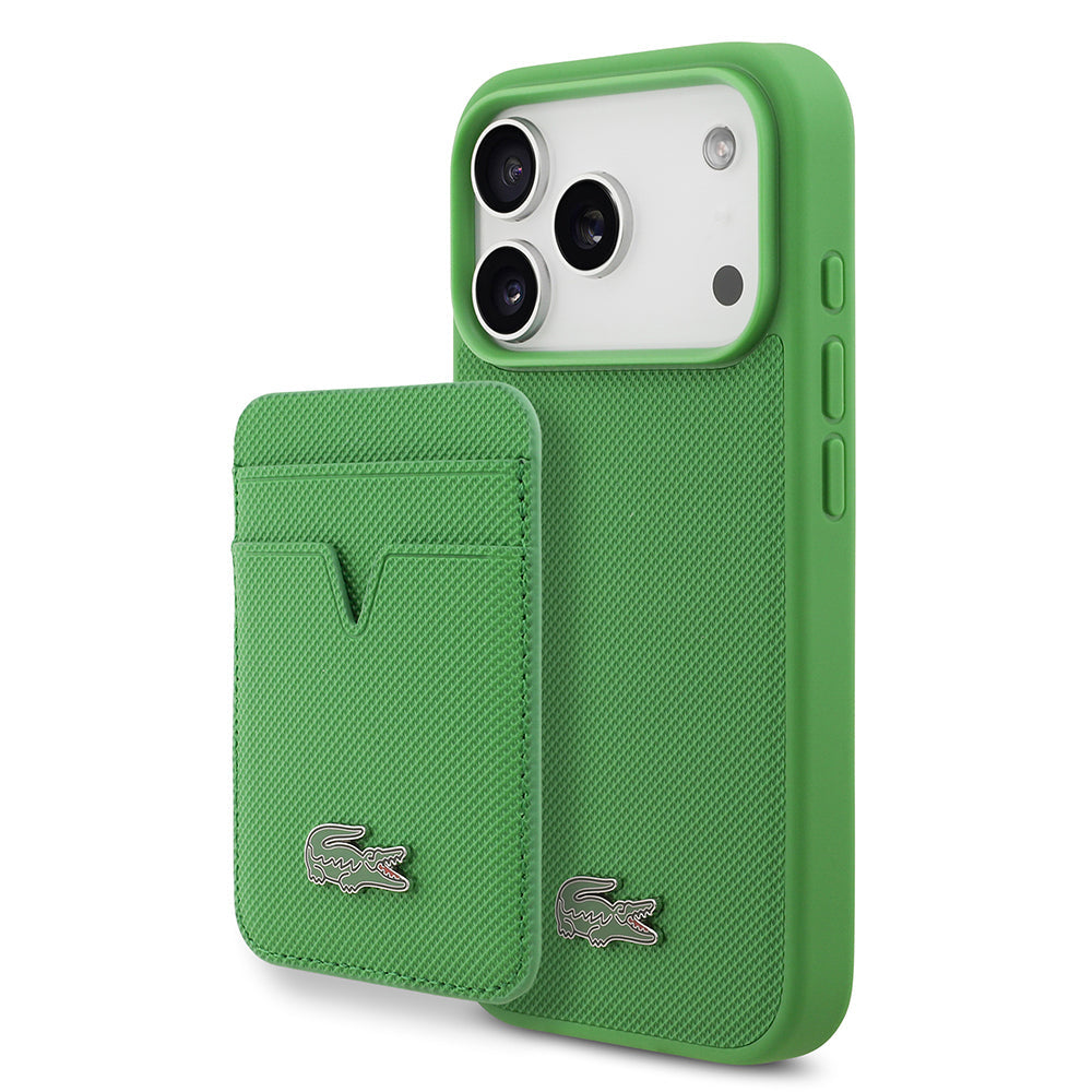 Apple iPhone 17 Pro Kılıf Lacoste Orjinal Lisanslı M-safe Şarj Özellikli PU Pike Desenli Metal Logolu Kartlıklı Kapak - Görsel 3