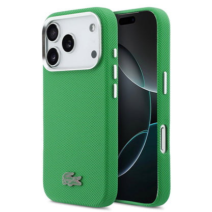 Apple iPhone 17 Pro Kılıf Lacoste Orjinal Lisanslı M-Safe Şarj Özellikli PVC Pike Desenli Arka Yüzey İkonik Timsah Dokuma Logolu Kapak - Görsel 9