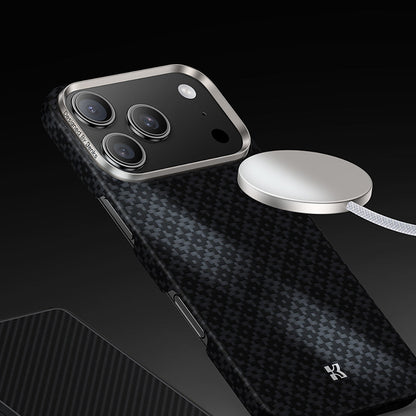 Apple iPhone 17 Pro Kılıf M-Safe Şarj Özellikli Benks ArmorAir ArmorGrid Serisi Kevlar Kapak - Görsel 20