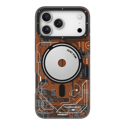 Apple iPhone 17 Pro Kılıf M-safe Şarj Özellikli Kamera Denetim Butonlu Youngkit Technology Serisi Kapak - Görsel 4