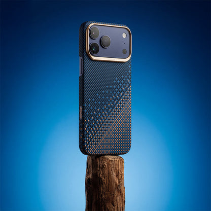 Apple iPhone 17 Pro Kılıf M-safe Şarj Özellikli Raptic Aramid Skin Serenity Serisi Kapak - Görsel 3