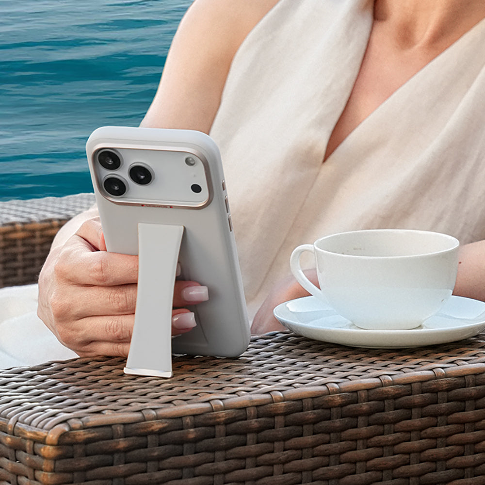 Apple iPhone 17 Pro Kılıf M-Safe Şarj Özellikli Standlı Udemos İndependence Serisi Kapak - Görsel 13