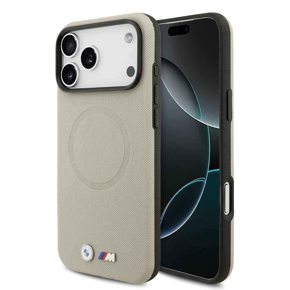 Apple iPhone 17 Pro Max Kılıf BMW Orjinal Lisanslı M-safe Şarj Özellikli Metal Logolu Delikli M Dizayn Deri Kapak - Görsel 3