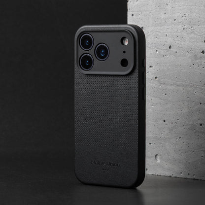 Apple iPhone 17 Pro Max Kılıf M-safe Şarj Özellikli Deri Dokulu Native Union 2025 Active Serisi Kapak - Görsel 10