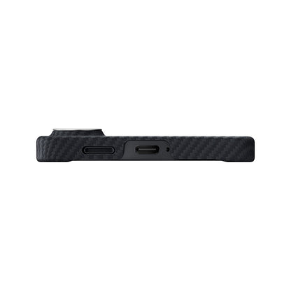 Galaxy S26 Kılıf M-safe Şarj Özellikli 600D Aramid Fiber Pitaka Edge Serisi Black-Grey Twill Kapak - Görsel 5