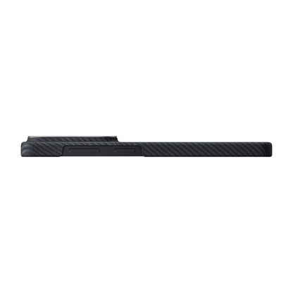 Galaxy S26 Kılıf M-safe Şarj Özellikli 600D Aramid Fiber Pitaka Edge Serisi Black-Grey Twill Kapak - Görsel 7