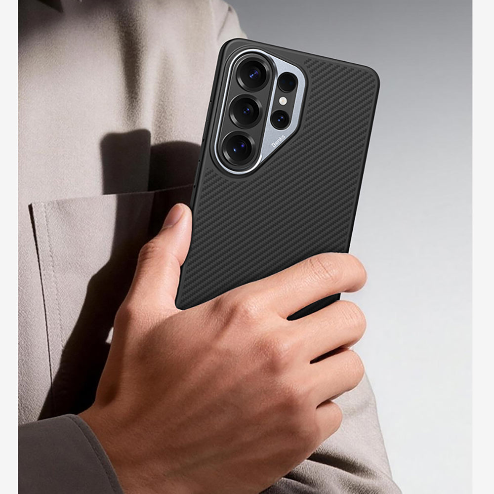 Galaxy S26 Ultra Kılıf Karbon Fiber M-safe Şarj Özellikli Benks Hybrid ArmorPro 600D Kevlar Kapak - Görsel 8