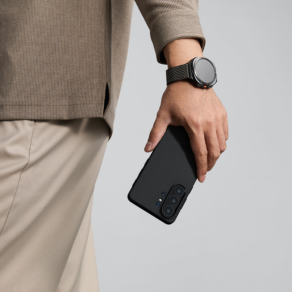 Galaxy S26 Ultra Kılıf M-safe Şarj Özellikli 600D Aramid Fiber Pitaka Cairn Serisi Black-Grey Twill Kapak - Görsel 11