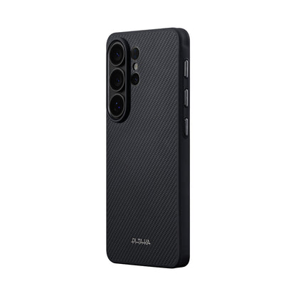 Galaxy S26 Ultra Kılıf M-safe Şarj Özellikli 600D Aramid Fiber Pitaka Cairn Serisi Black-Grey Twill Kapak - Görsel 3