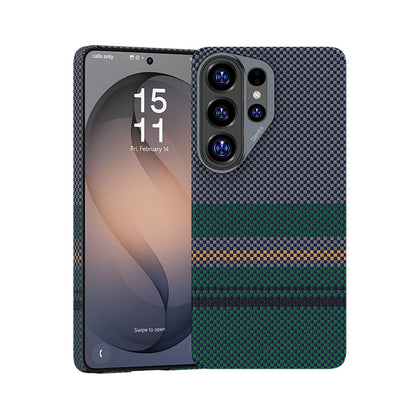 Galaxy S26 Ultra Kılıf M-safe Şarj Özellikli Karbon Fiber Tasarımlı Benks Aurora ArmorAir Kevlar Kapak - Görsel 4