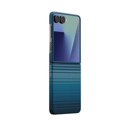 Galaxy Z Flip 7 Kılıf M-safe Şarj Özellikli Aramid Fiber Pitaka Tactile Woven Sunset-Moonrise Serisi Kapak - Görsel 2
