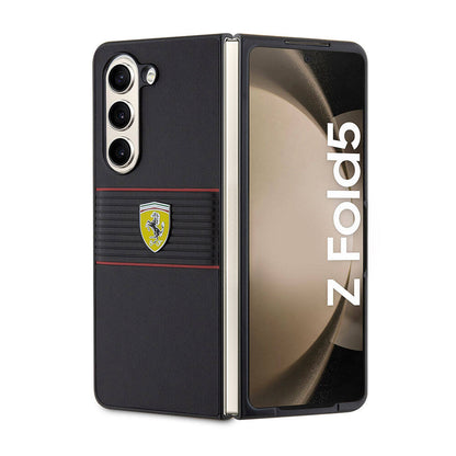 Galaxy Z Fold 5 Kılıf Ferrari Orjinal Lisanslı PU Deri Metal Logolu Multi Çizgili Kapak - Görsel 2