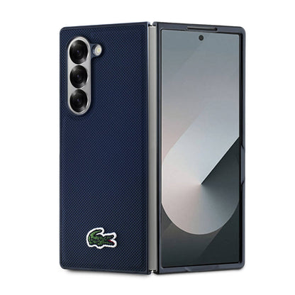 Galaxy Z Fold 6 Kılıf Lacoste Orjinal Lisanslı M-safe Şarj Özellikli Pike Desenli Arka Yüzey İkonik Timsah Dokuma Logolu Kapak - Görsel 2