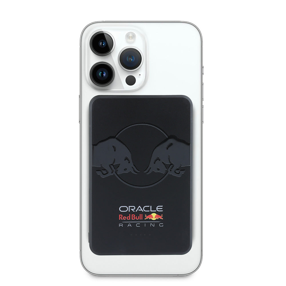 Redbull Orijinal Lisanslı M-safe Şarj Özellikli Dijital LED Göstergeli Çift Boğa Baskılı Powerbank 5000mAh 15W